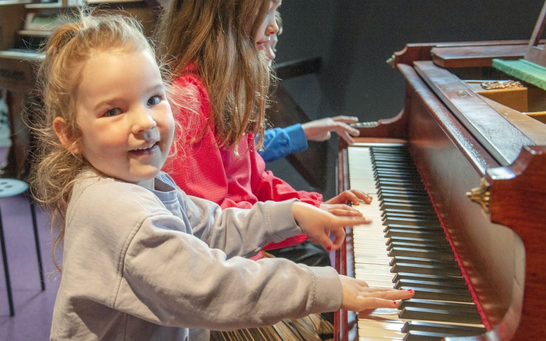 Ontdek deze zomer de magie van muziek in het Kessels Museum!